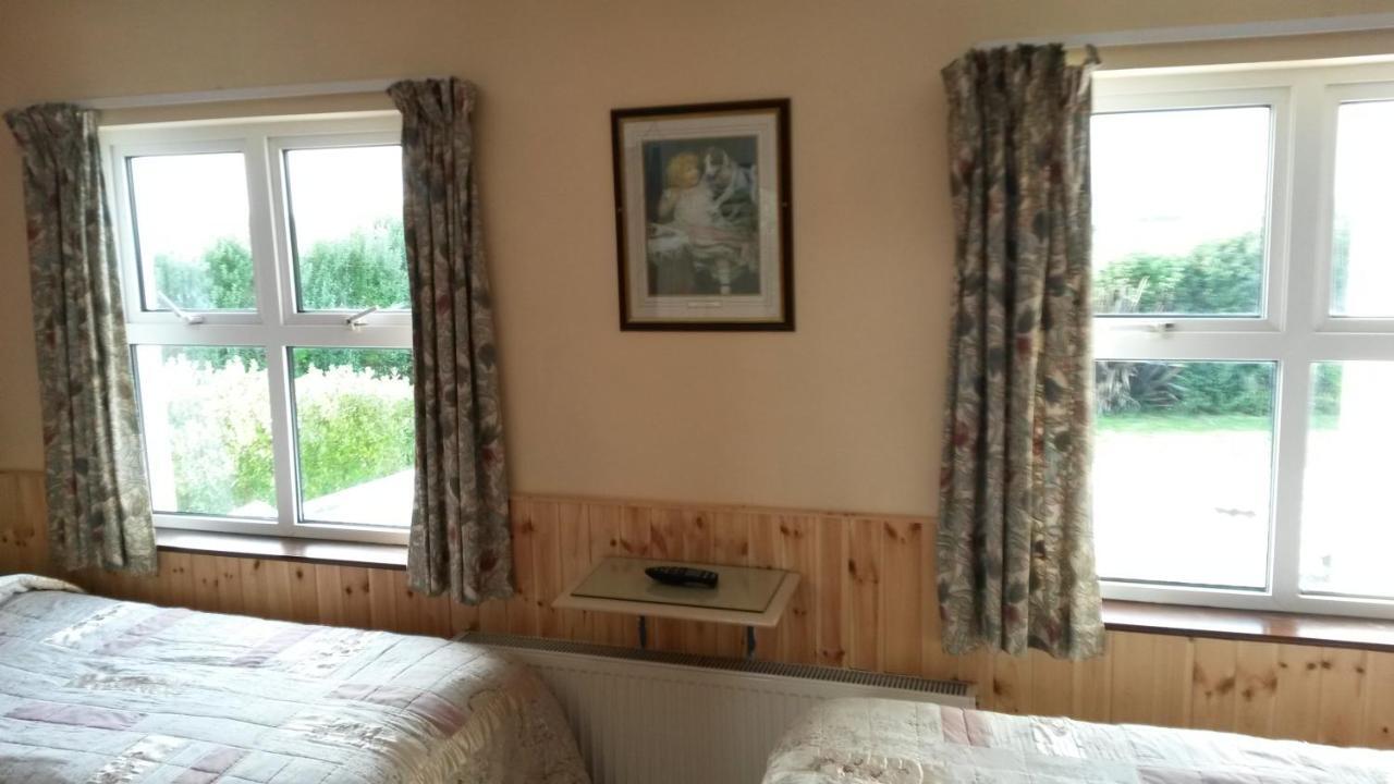 Teac Campbell Bed & Breakfast Бънбег Стая снимка